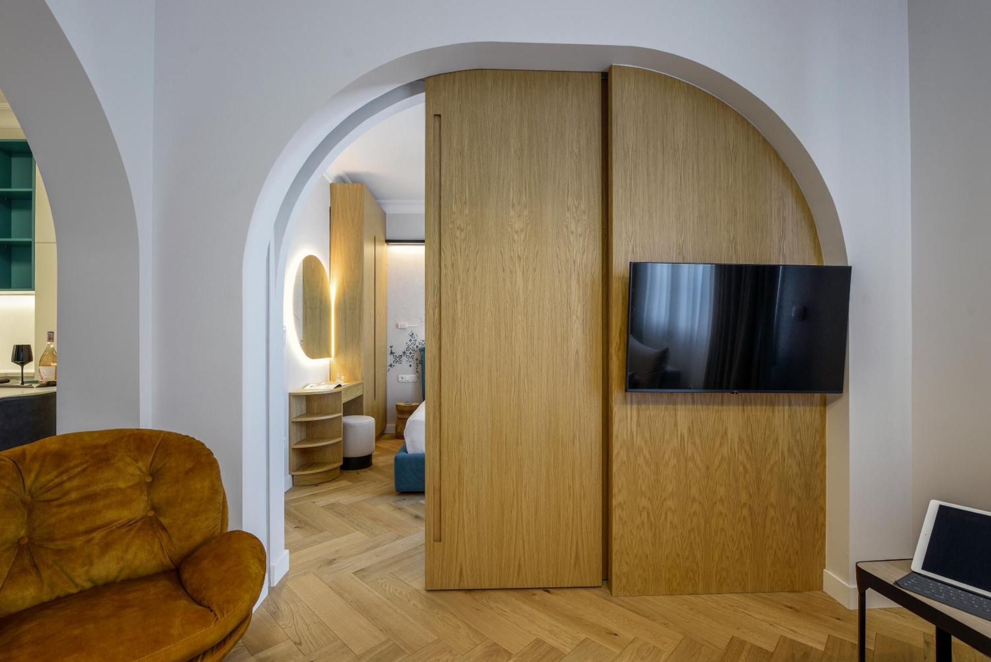 Queen By Luxlikehome Apartment Thessaloniki