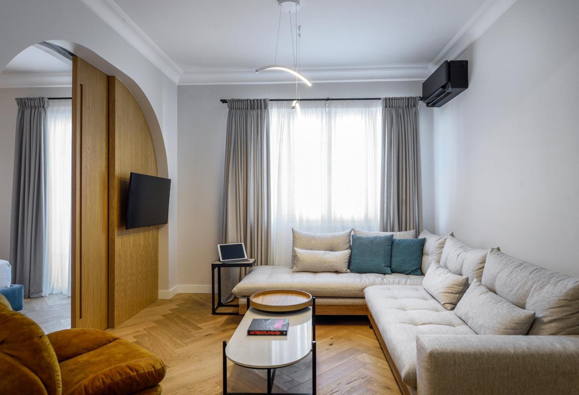 Queen By Luxlikehome Apartment *
